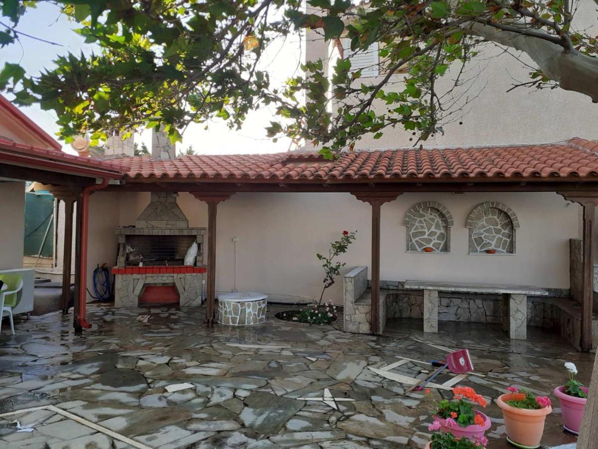 Christen House Perigialion Exterior photo